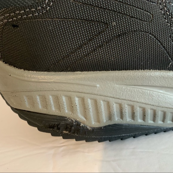 skechers shape ups air cooled memory foam